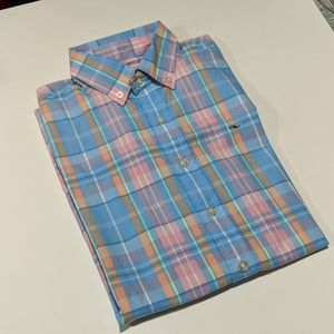 Vineyard Vines Bottom down shirt